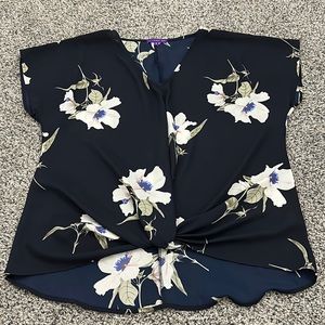 Twist front top (9J)